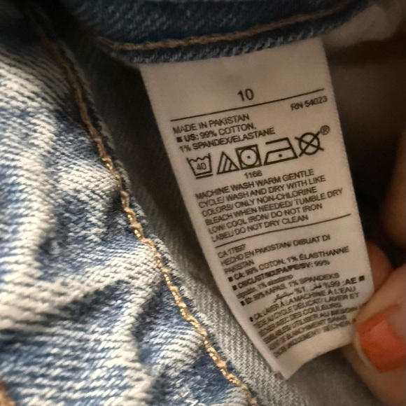 Old Navy Curvy OG Light Blue Denim Jeans - Picture 5 of 5